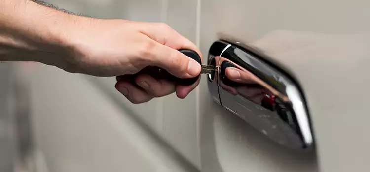 Why Choose Our Auto Locksmith Team in Wright, FL?